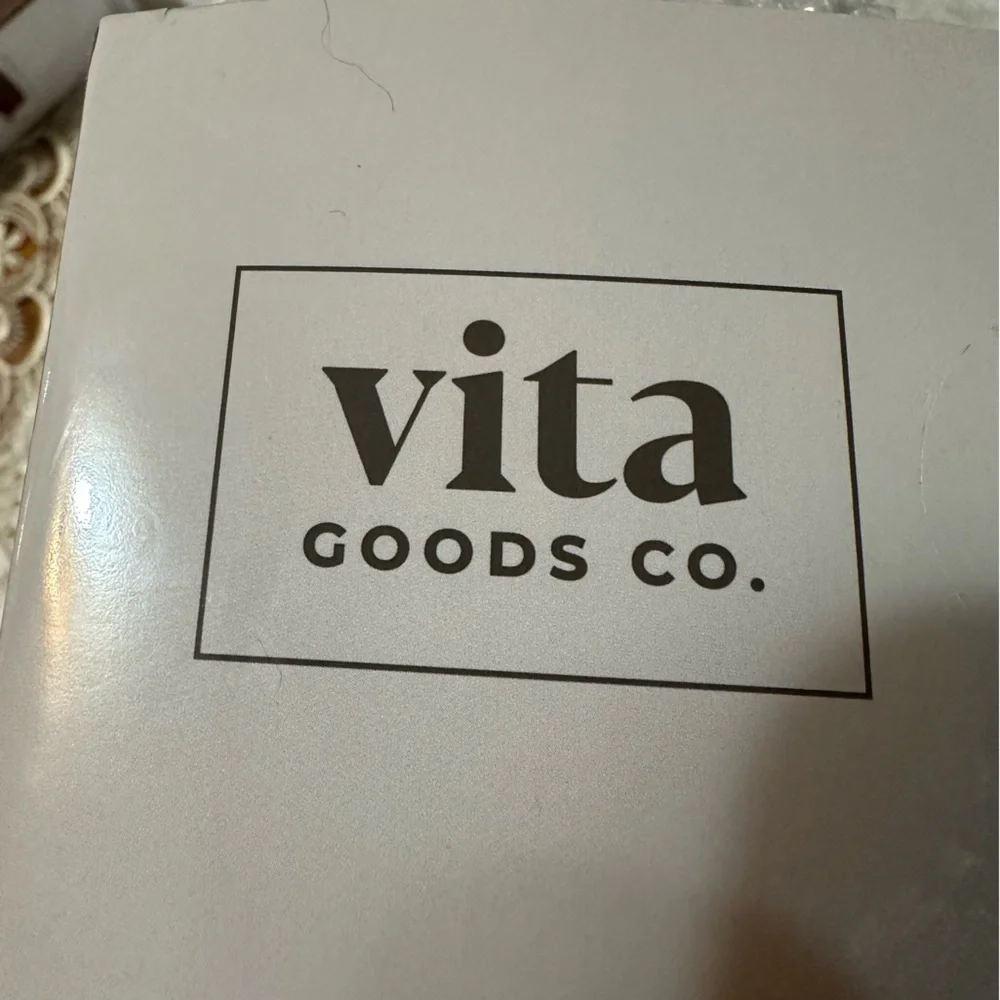 Vita Goods Deluxe Divided Carry All - Picture 2 of 5